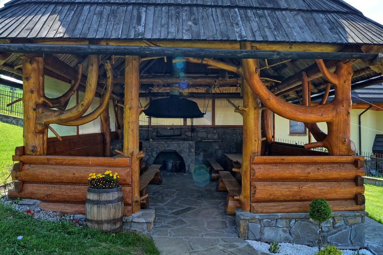 Pokoje U Borzana Bed & Breakfast Biały Dunajec Exterior foto